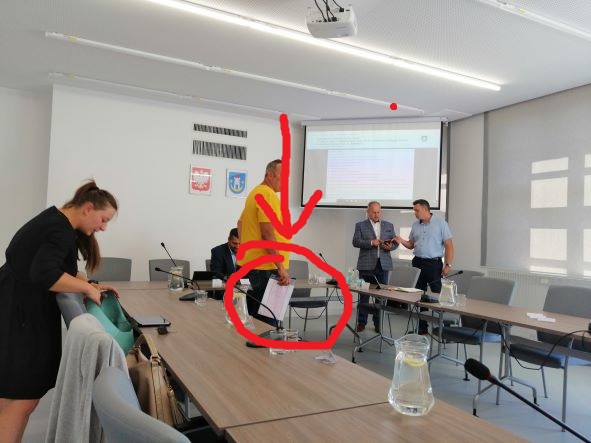 koswoski składa wniosek