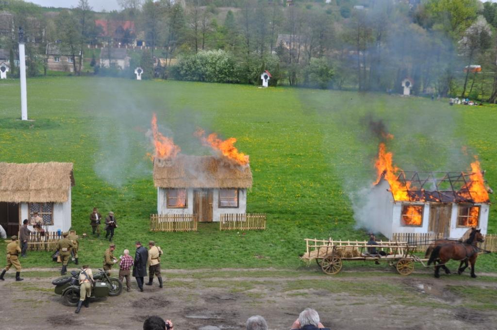rekonstrukcja-pacyfikacji-wawolnicy-galeria-zdjeciowa-1