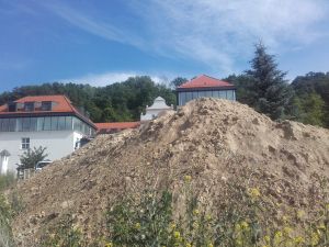 Kto zawalił budowę szkoły?