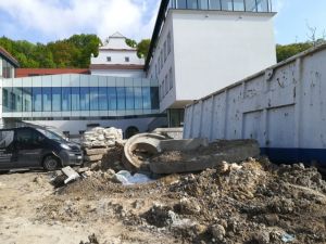 Umowa na budowę szkoły zerwana!!!