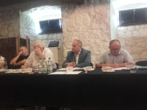 Majowe obrady radnych,czyli kampania wyborcza ruszyła pełną parą.