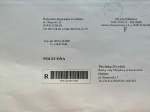 Prokurator stawia zarzuty ws. budowy szkoły w Kazimierzu.