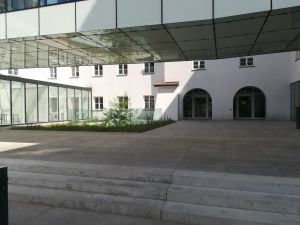 Nowa szkoła &ndash; jeśli sprawiedliwi umilkną, kamienie wołać będą.